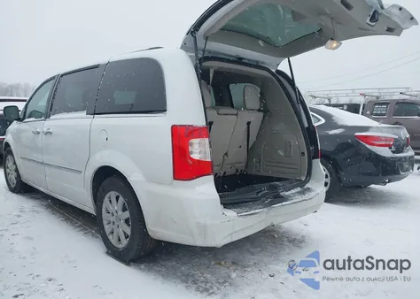 2014 Chrysler Town & Country Touring from USA, damaged, VIN 2C4RC1BG7ER413593